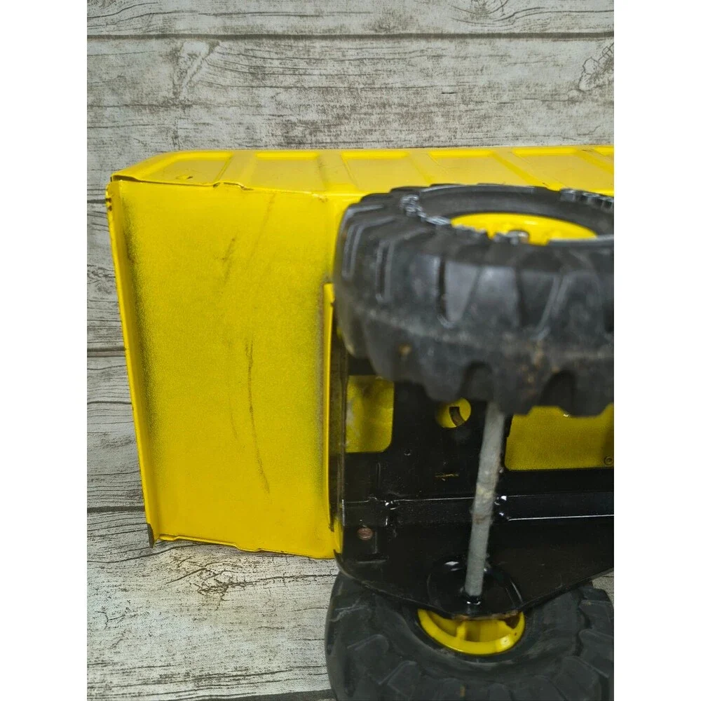 Vintage Mighty Tonka Dump Truck 1970s XMB-975 Yellow All Metal Frame